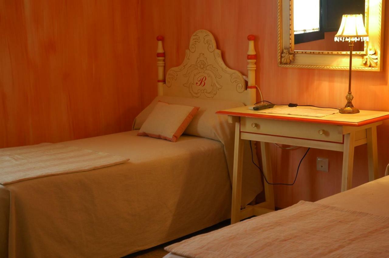 Molino La Boticaria Hotel Marchena  Ngoại thất bức ảnh